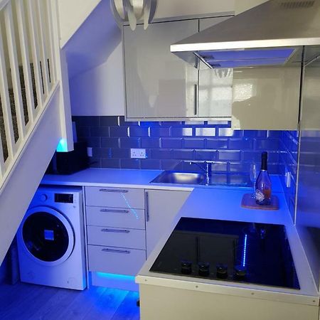 Webb Place 2 Bedroom Apartment ! Croydon Exterior photo