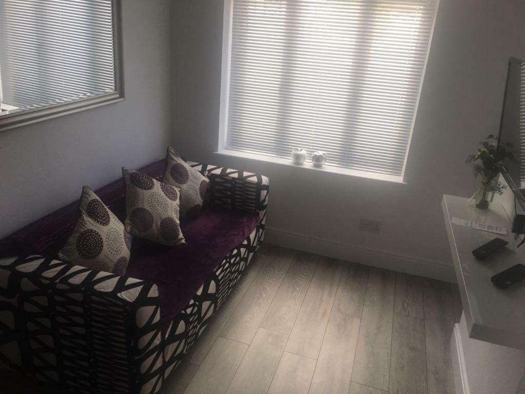 Webb Place 2 Bedroom Apartment ! Croydon Exterior photo